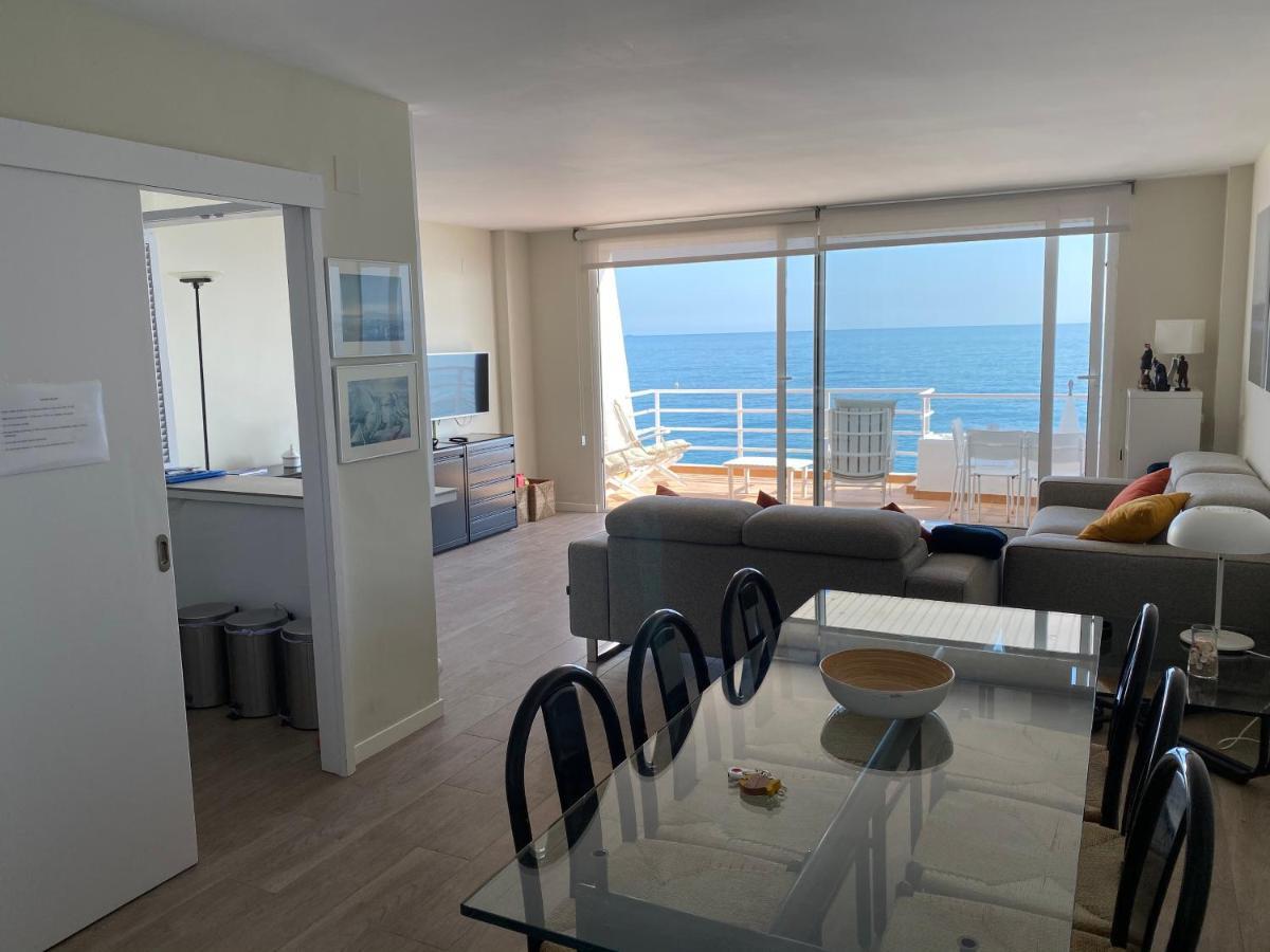 Ponent - Espectaculares Vistas Al Mar Apartment Sant Pol De Mar Bagian luar foto